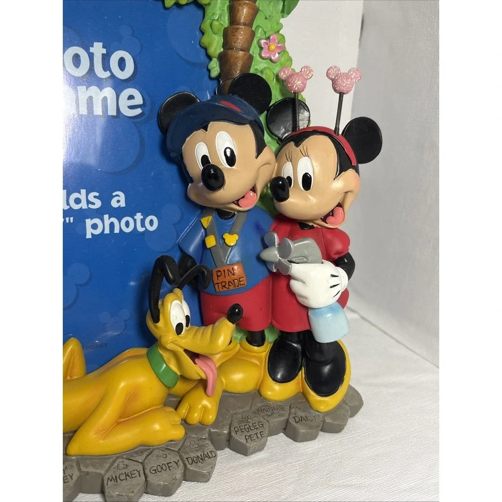 Disney Theme Park Authentic Original Mickey Mouse Friends Vacation Photo Frame